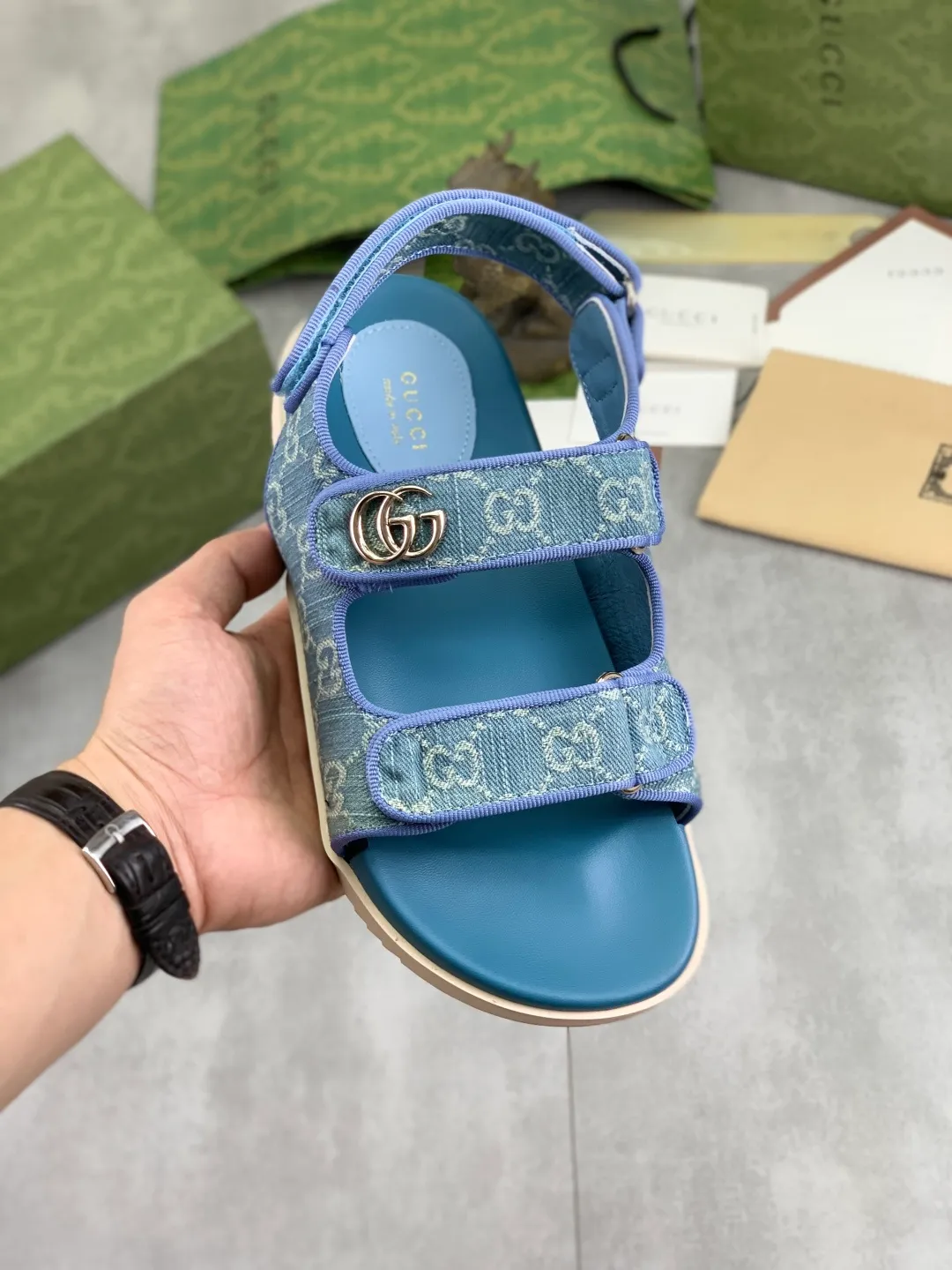 Men's Men's Shoes 💰P460💰【New Style】High Version 🎁🎁🎁 GUCCI New Year of the Snake casual slippers, original official website, perfect workmanship, transmitting a kind of noble luxury, sublimating its definition of luxury in Gucci's high-end extraordinary craftsmanship. Original Gucci double G combination outsole, code number: 35-45, complete package